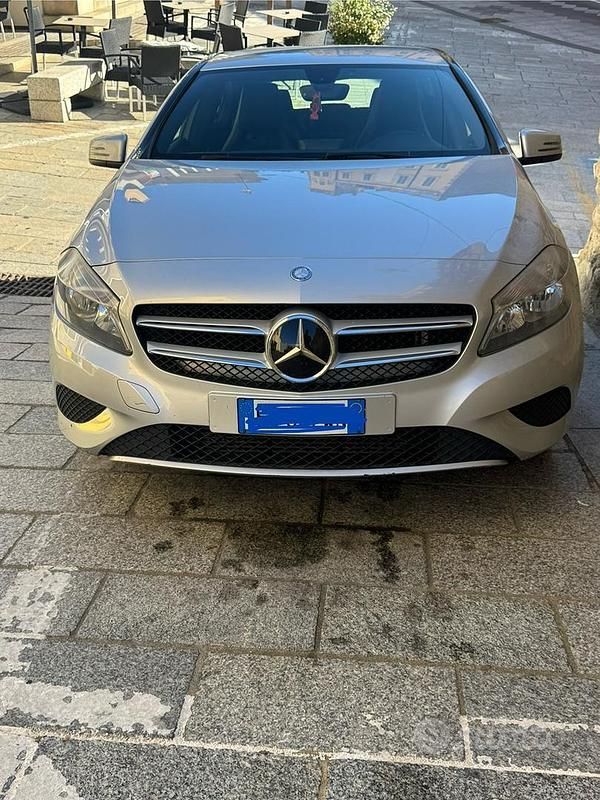 Usata Mercedes A180 109 CV (80 kW) 2013 Berlina