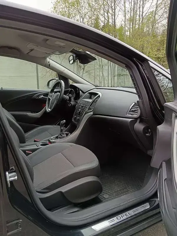 Usata Opel Diplomat Club 80 CV (58 kW) 2008 Nero Berlina