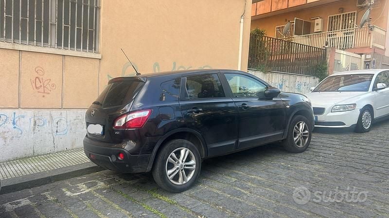 Usata Nissan Qashqai 115 CV (84 kW) 2011 Nero SUV