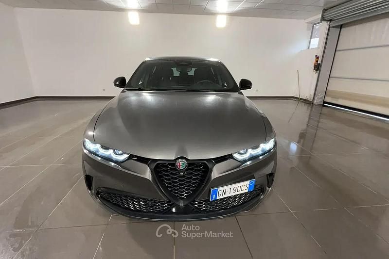 Usata Alfa Romeo Tonale Veloce 179 CV (131 kW) 2023 Gray SUV