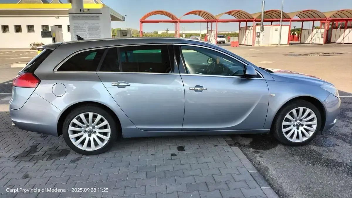Occasion Opel Insignia Cosmo 180 ch (132 kW) 2010 Argent Break
