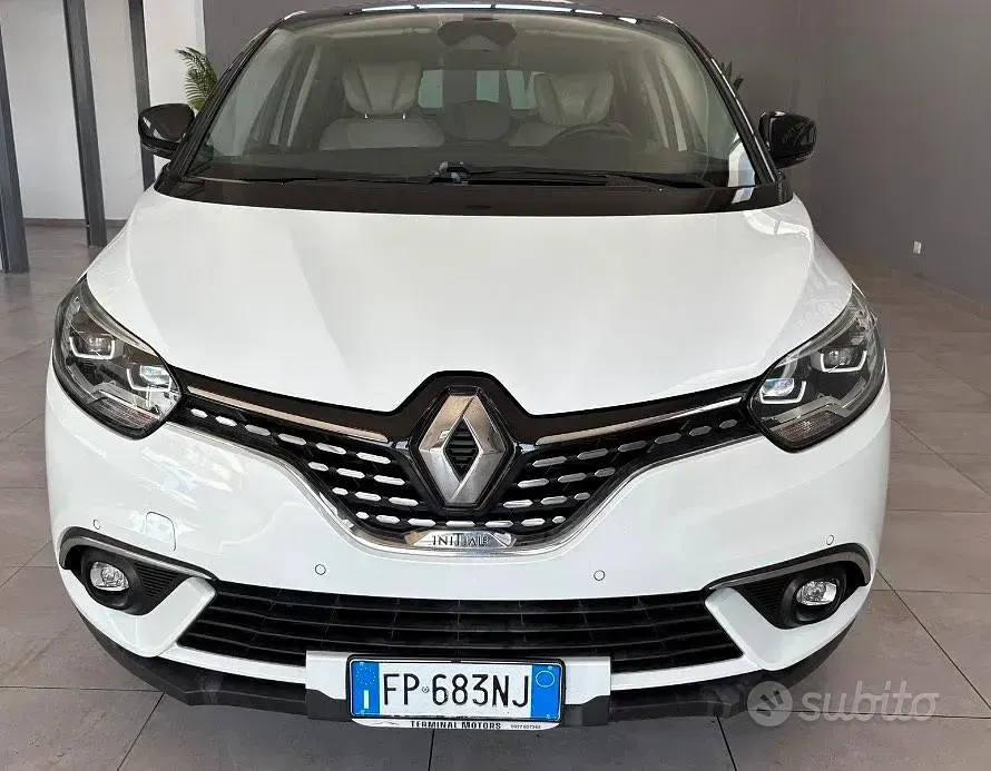 Usata Renault Scénic Initiale Paris 131 CV (96 kW) 2018 Bianco Monovolume