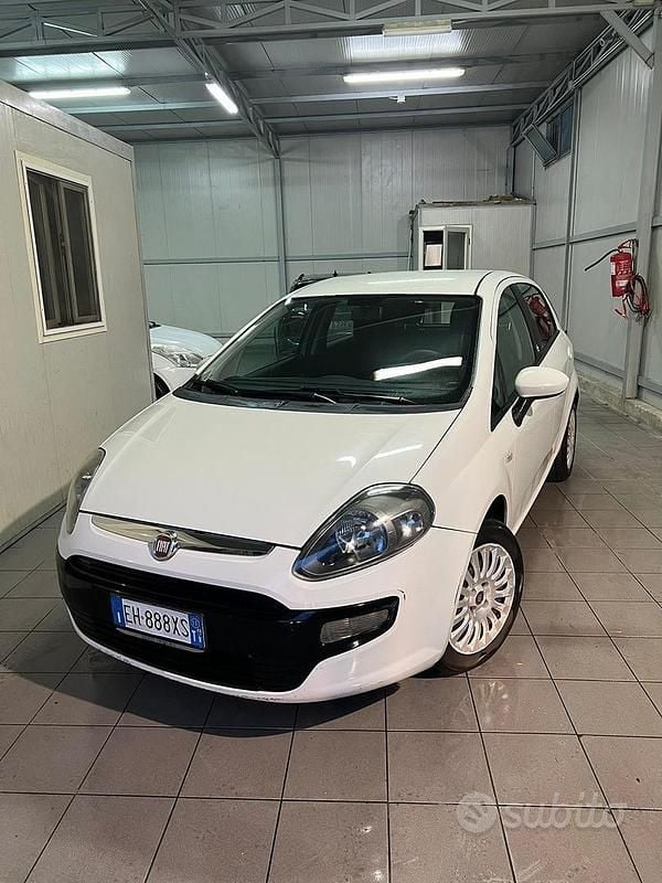 Usata Fiat Punto Evo S 75 CV (55 kW) 2011 Bianco Utilitaria