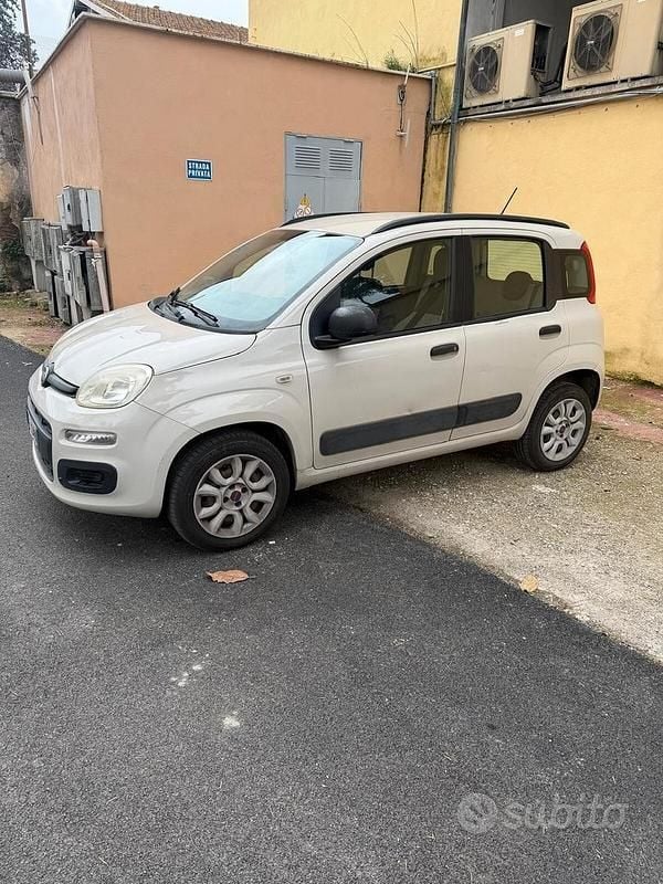 Usata Fiat Panda Easy 85 CV (62 kW) 2013 Beige Utilitaria