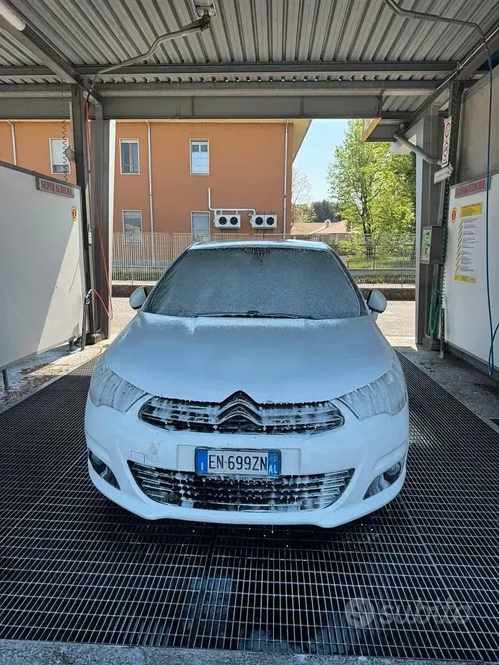 Usata Citroën C4 92 CV (67 kW) 2012 Giallo Berlina