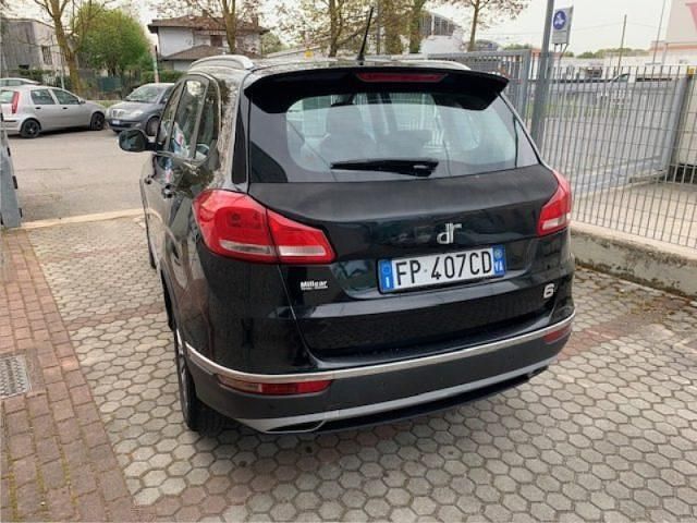 Usata DR DR6 140 CV (102 kW) 2018 Nero SUV