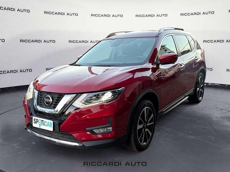 Rosso Usata 2021 Nissan X-Trail Acenta SUV | 20.400 € (Buon prezzo) - Immagine 1/4