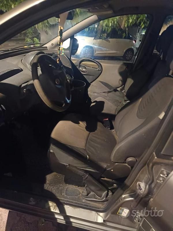 Usata Fiat Multipla 120 CV (88 kW) 2010 Grigio Monovolume