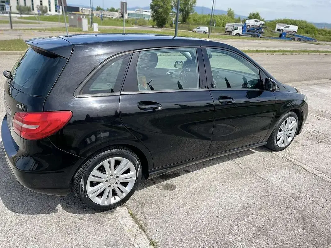 Brugt Mercedes B180 Executive 109 HK (80 kW) 2013 MPV