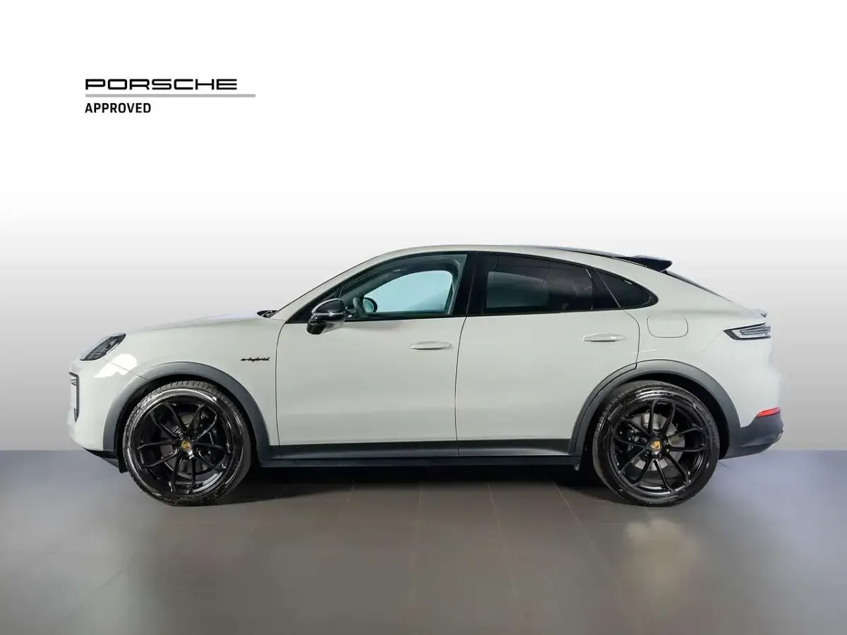 Usata Porsche Cayenne 470 CV (345 kW) 2024 Gesso SUV