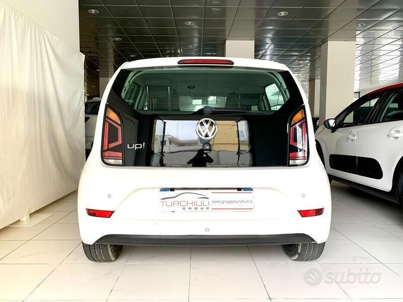 Usata VW up! move up! 68 CV (50 kW) 2019 Bianco Utilitaria