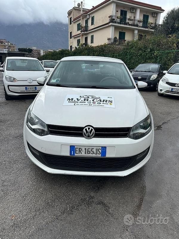 Usata VW Polo Comfortline 70 CV (51 kW) 2013 Bianco Utilitaria