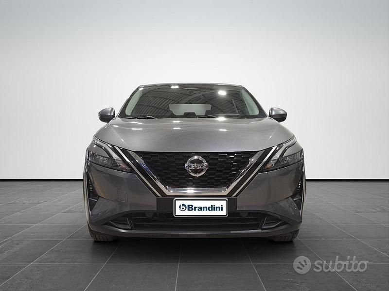 Usata Nissan Qashqai Acenta 140 CV (102 kW) 2022 Grigio SUV