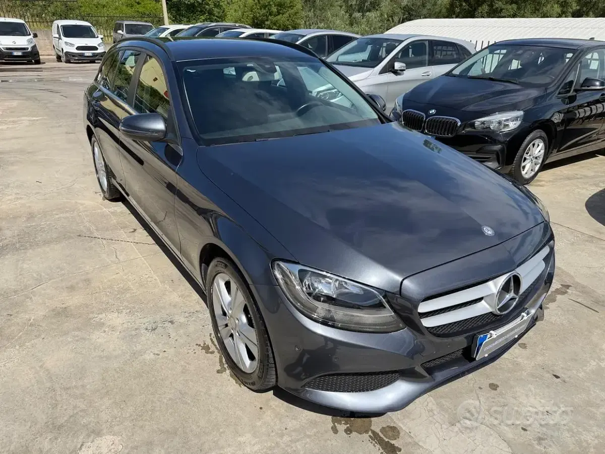 Usata Mercedes C200 Business 136 CV (100 kW) 2016 Grigio Station wagon