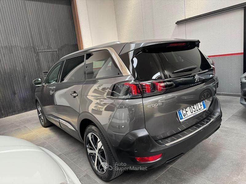 Occasion Peugeot 5008 Allure 131 ch (96 kW) 2021 Gris Monospace