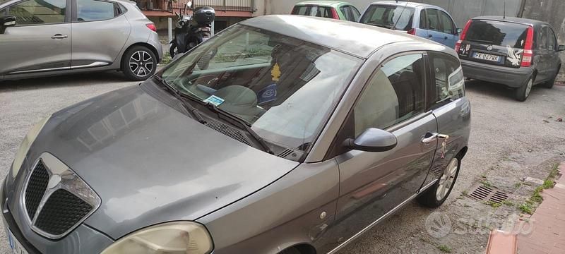 Usata Lancia Ypsilon 2006 Utilitaria
