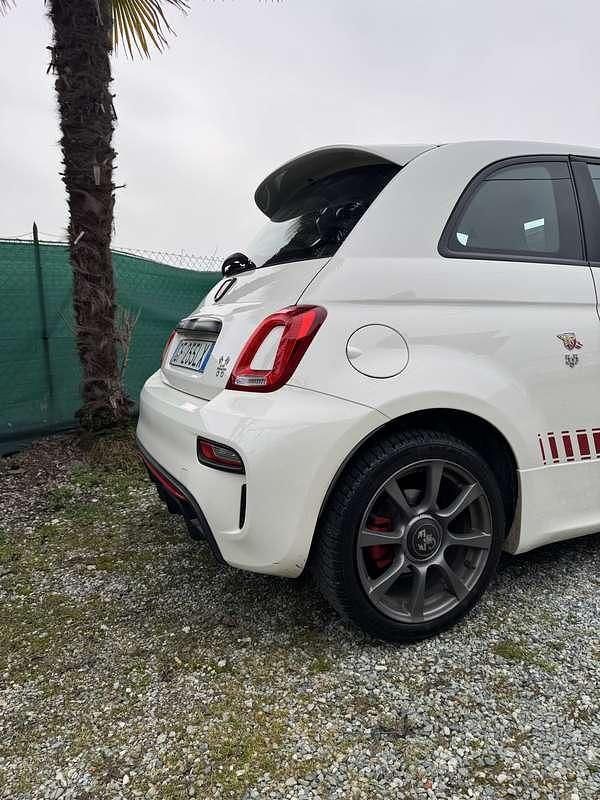 Usata Abarth 595 145 CV (106 kW) 2021 Bianco Utilitaria