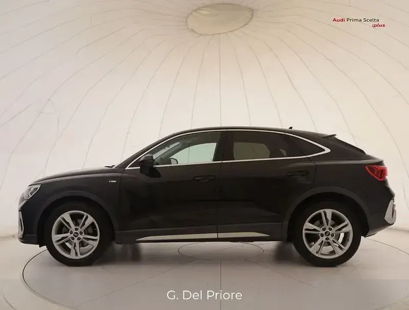 Usata Audi Q3 Sportback S-Line 150 CV (110 kW) 2023 Nero SUV