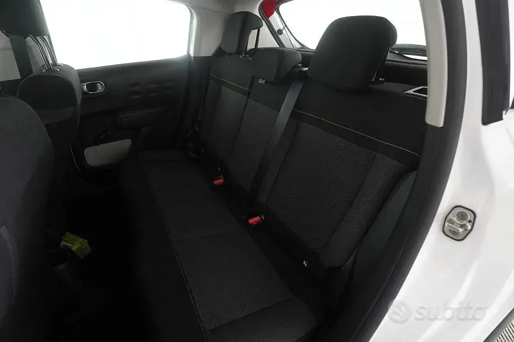 Usata Citroën C3 Feel 83 CV (61 kW) 2021 Bianco banchisa con tetto rosso Utilitaria