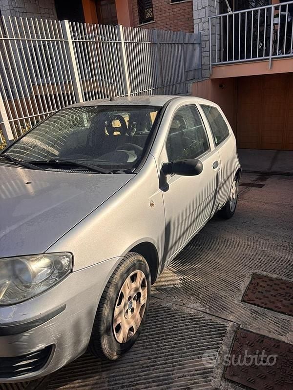 Usata Fiat Punto Classica 80 CV (58 kW) 2006 Utilitaria