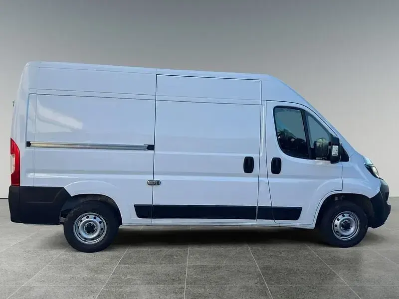 Usata Fiat Ducato 33 120 CV (88 kW) 2023 Bianco Furgone