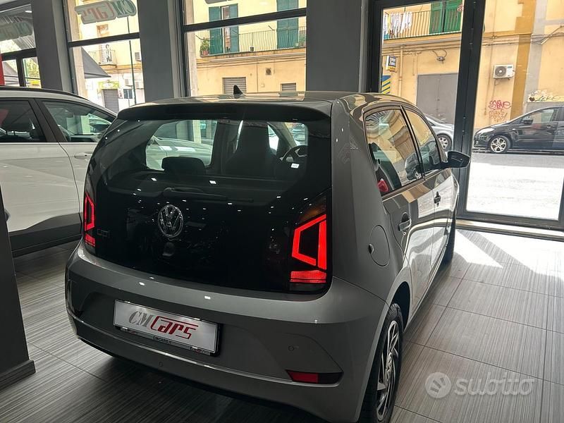 Begagnad VW up! Move 60 HK (44 kW) 2019 Grå Halvkombi