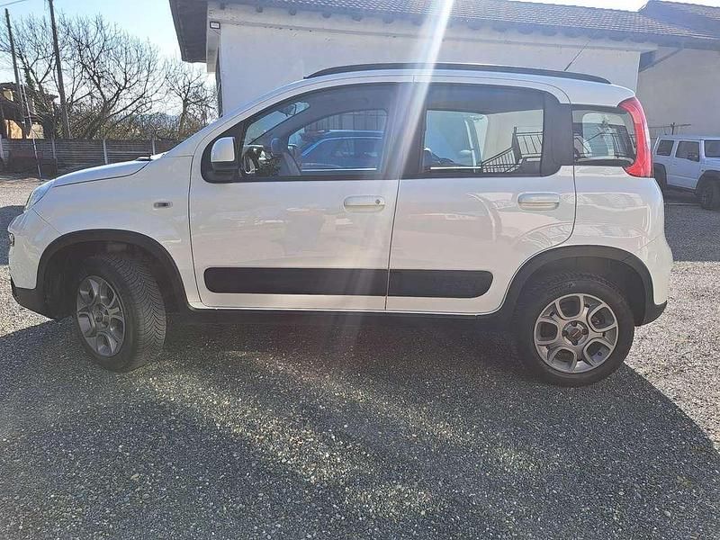 Usata Fiat Panda 95 CV (69 kW) 2015 Utilitaria