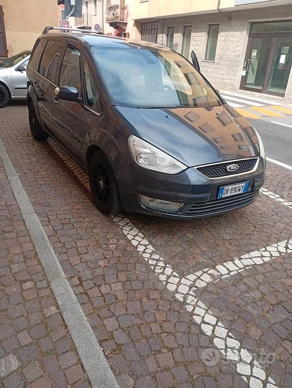 Usata Ford Galaxy 140 CV (102 kW) 2009 Monovolume