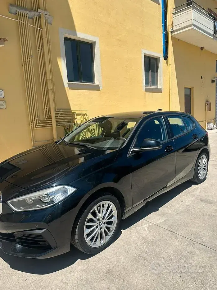 Usata BMW 116 Advantage 116 CV (85 kW) 2020 Nero Utilitaria