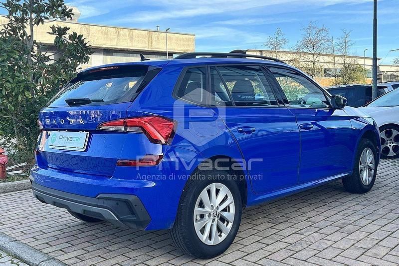 Usado Skoda Kamiq Selection 95 CV (69 kW) 2024 Azul SUV