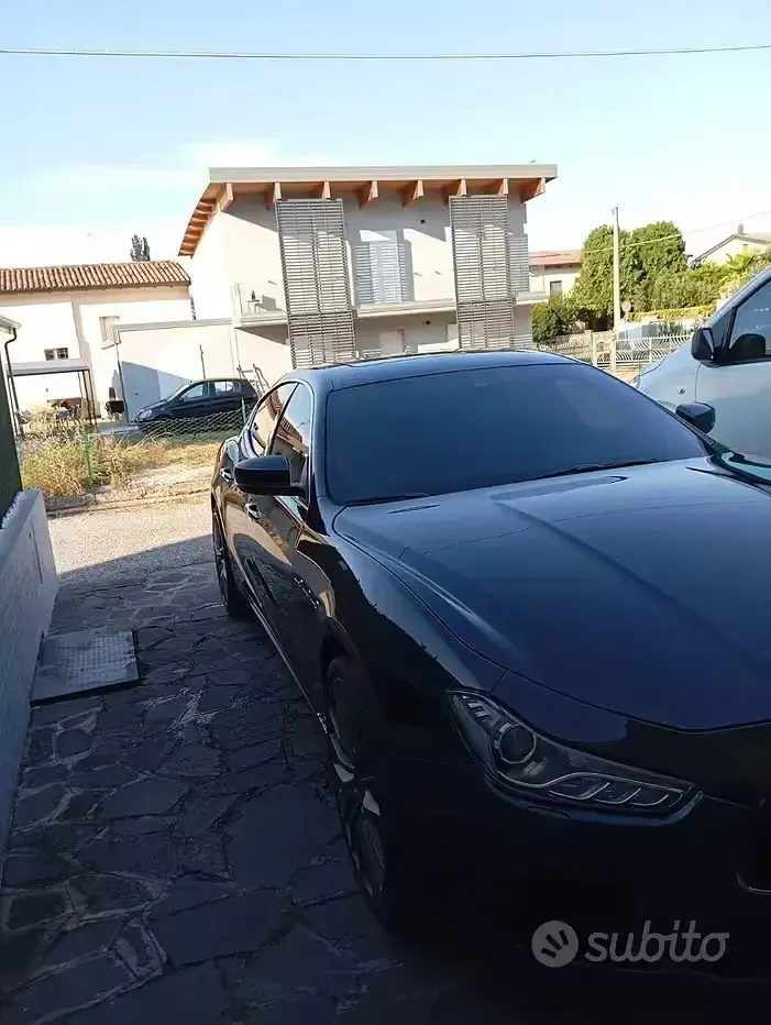 Usata Maserati Ghibli 410 CV (301 kW) 2017 Nero Berlina