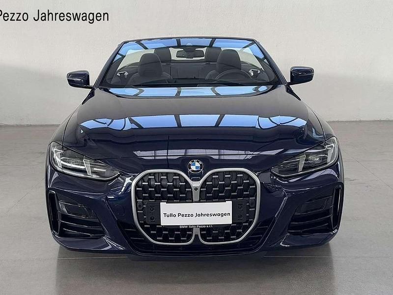 Usata BMW 420 M Sport 190 CV (139 kW) 2024 Tanzanite blu metallizzato Cabrio