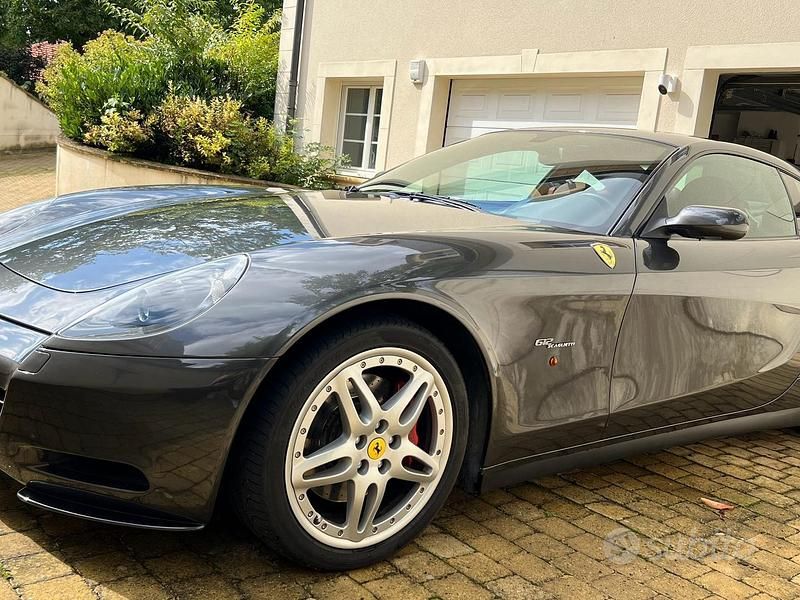 Usata Ferrari 612 540 CV (397 kW) 2006 Grigio Coupé