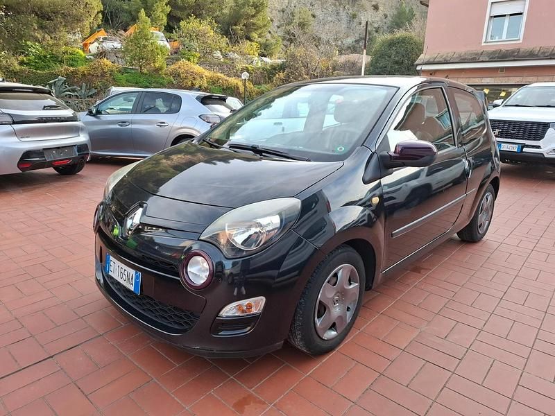 Usata Renault Twingo Night&Day 74 CV (54 kW) 2014 Nero Utilitaria