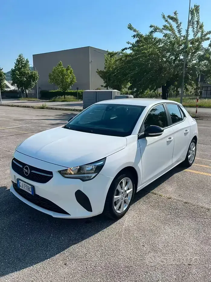 Usata Opel Blitz Edition 75 CV (55 kW) 2022 Bianco Berlina