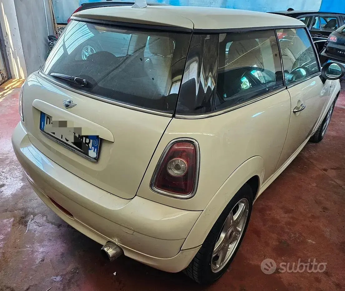 Usata Mini ONE Pepper 90 CV (66 kW) 2008 Beige Utilitaria