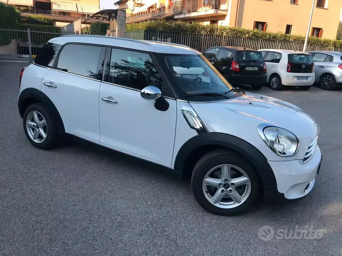 Usata Mini Countryman 122 CV (89 kW) 2011 SUV