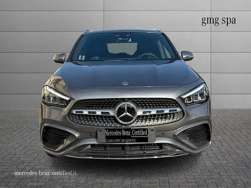 Usata Mercedes GLA250 Advanced Plus 218 CV (160 kW) 2025 Grigio SUV