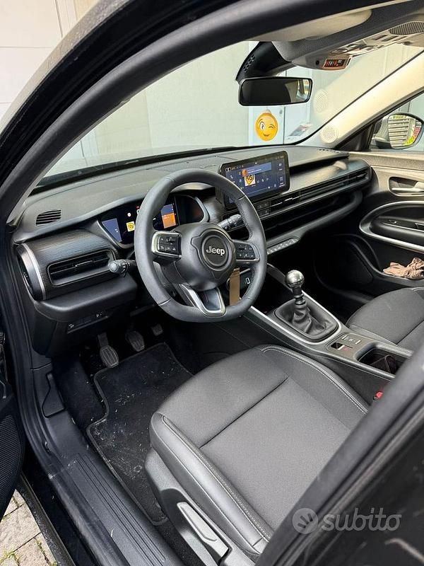 Usata Jeep Avenger Longitude 100 CV (73 kW) 2024 SUV