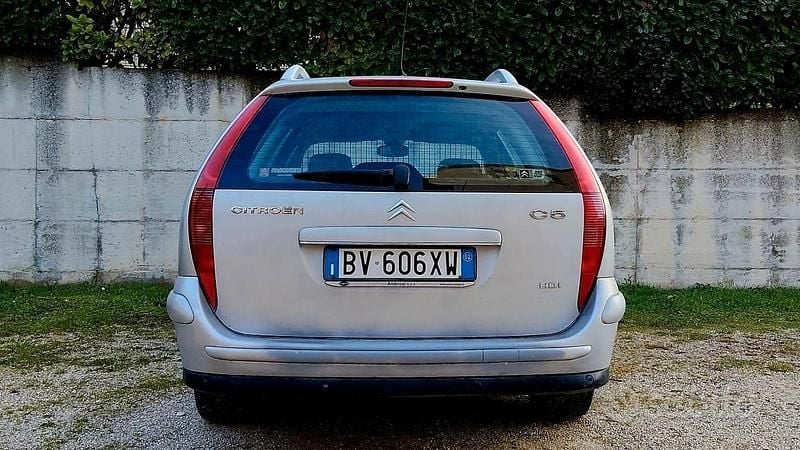 Usata Citroën C5 108 CV (79 kW) 2002 Grigio Station wagon