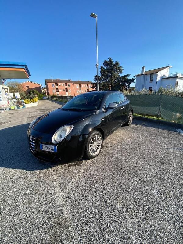 Usata Alfa Romeo MiTo 78 CV (57 kW) 2013 Nero Utilitaria