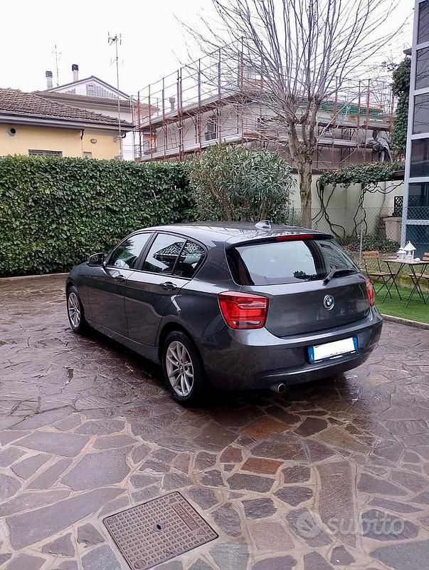 Usata BMW 118 143 CV (105 kW) 2014 Grigio Utilitaria