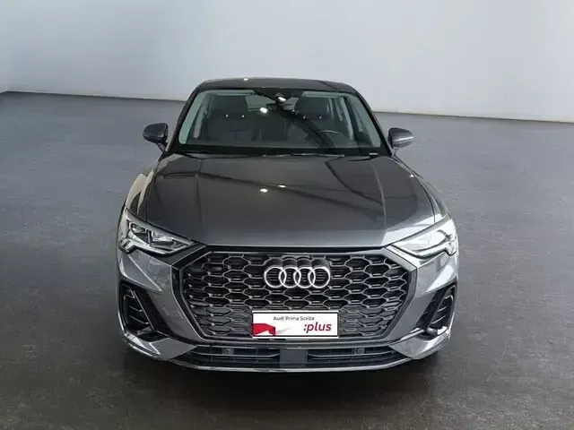 Usata Audi Q3 Sportback S-Line 150 CV (110 kW) 2023 SUV