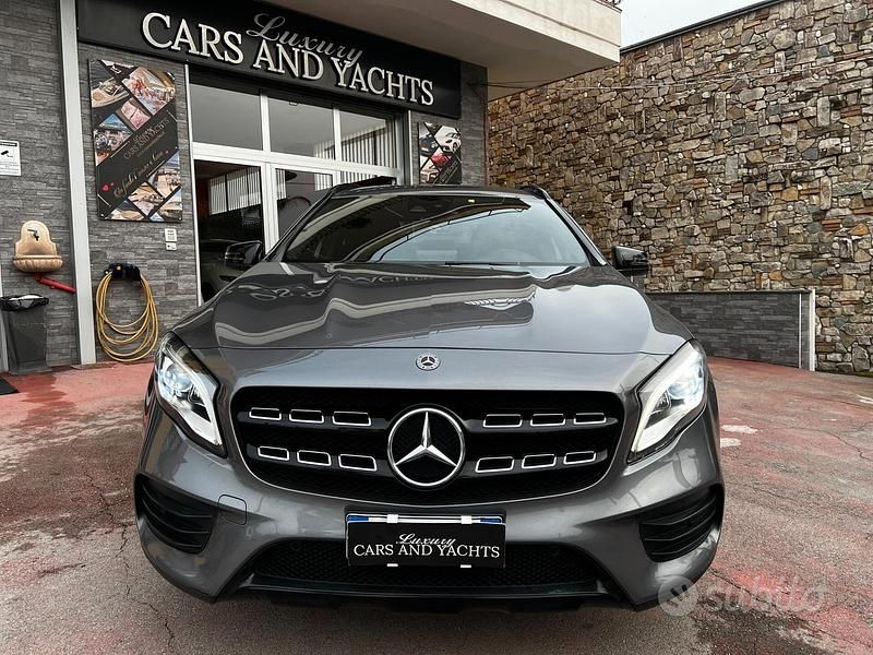 Usata Mercedes GLA200 AMG 136 CV (100 kW) 2019 Grigio SUV