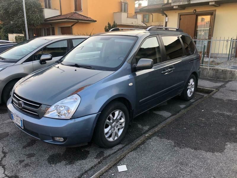Kia carnival 9 мест
