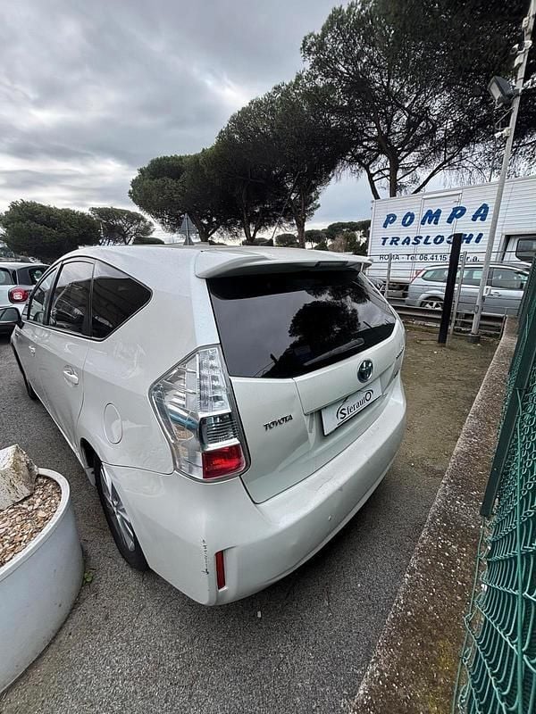 Usata Toyota Prius+ Lounge 99 CV (72 kW) 2013 Bianco Monovolume