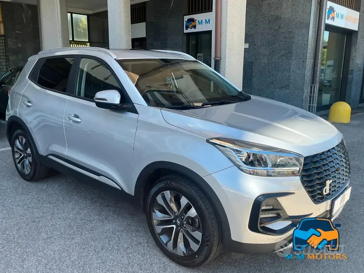 Usata DR DR 5.0 155 CV (114 kW) 2024 Grigio SUV