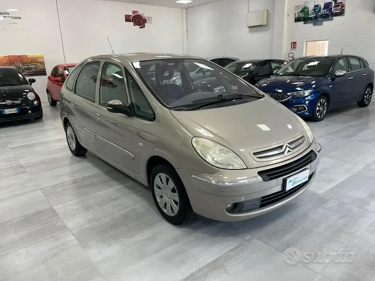 Usata Citroën Xsara Picasso 95 CV (69 kW) 2005 Beige Monovolume