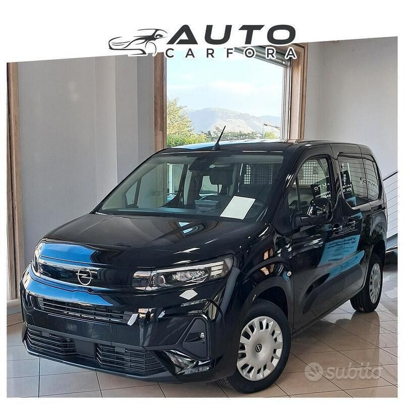 Nero Nuova 2025 Opel Combo Life S Monovolume | 20.990 € - Immagine 1/4
