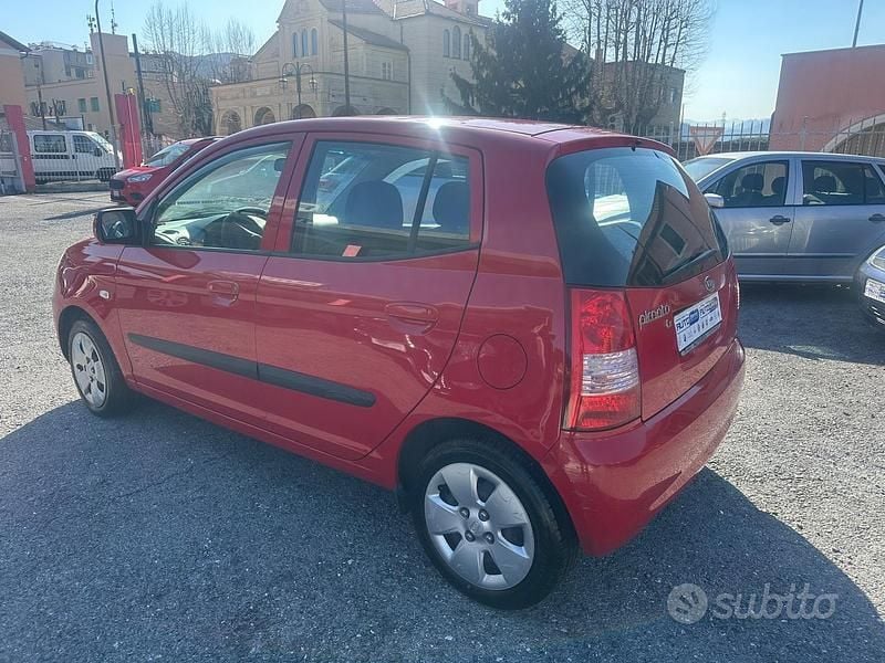 Usata Kia Picanto Spirit 61 CV (44 kW) 2007 Rosso Utilitaria